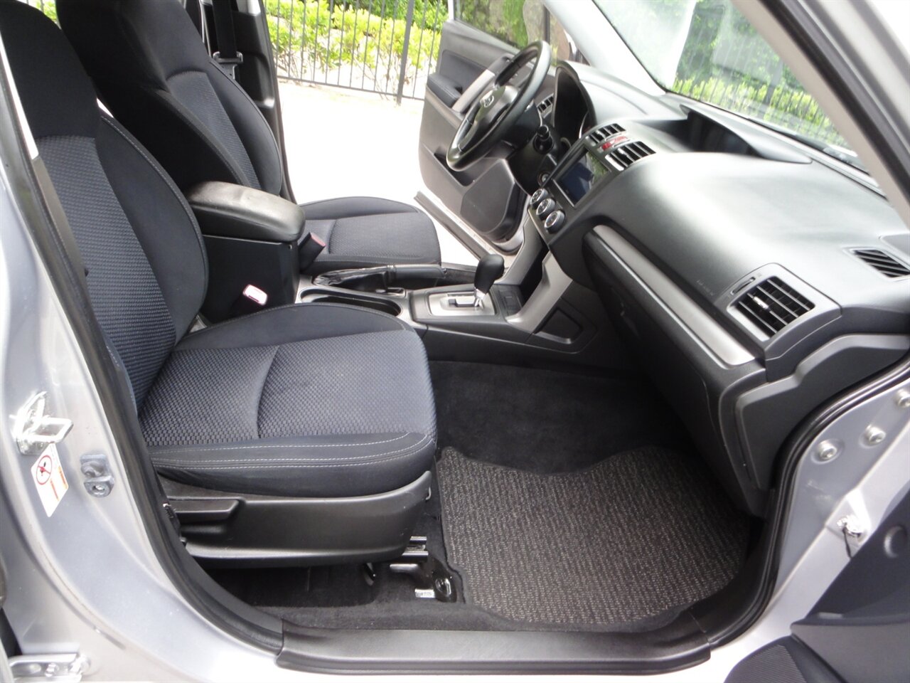 2015 Subaru Forester 2.5i - Photo 37 - Deland, FL 32720
