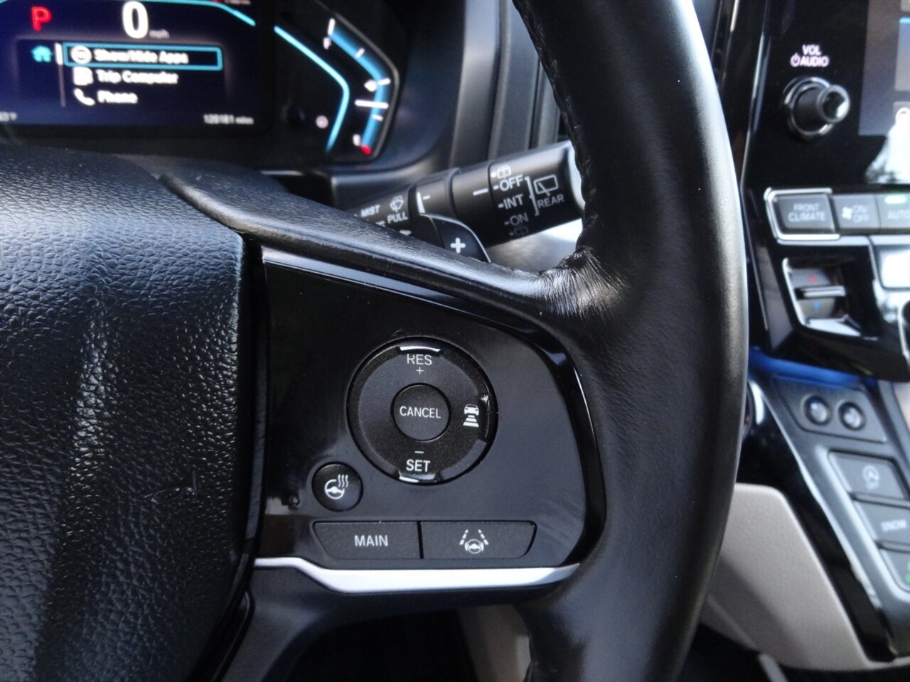 2018 Honda Odyssey Elite  Premium - Photo 56 - Deland, FL 32720