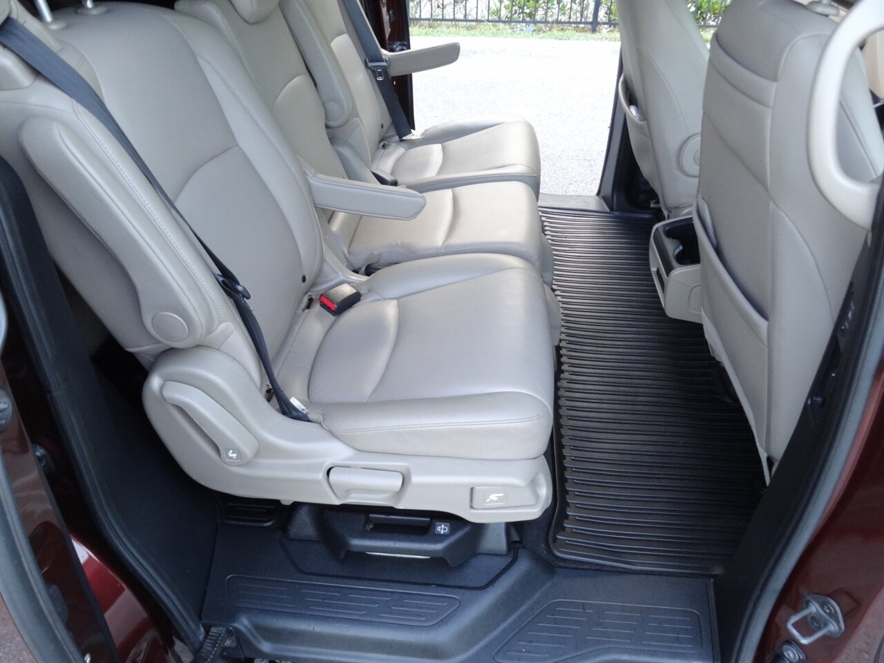 2018 Honda Odyssey Elite  Premium - Photo 48 - Deland, FL 32720