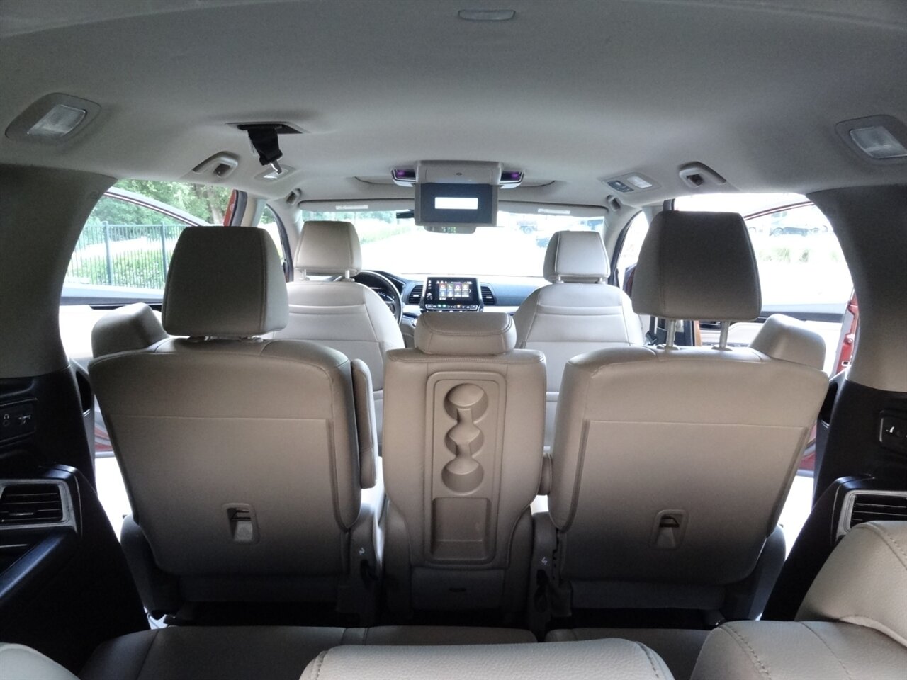 2018 Honda Odyssey Elite  Premium - Photo 43 - Deland, FL 32720