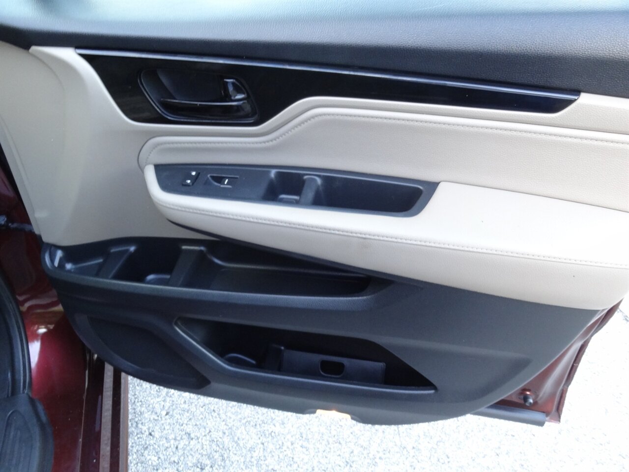 2018 Honda Odyssey Elite  Premium - Photo 52 - Deland, FL 32720