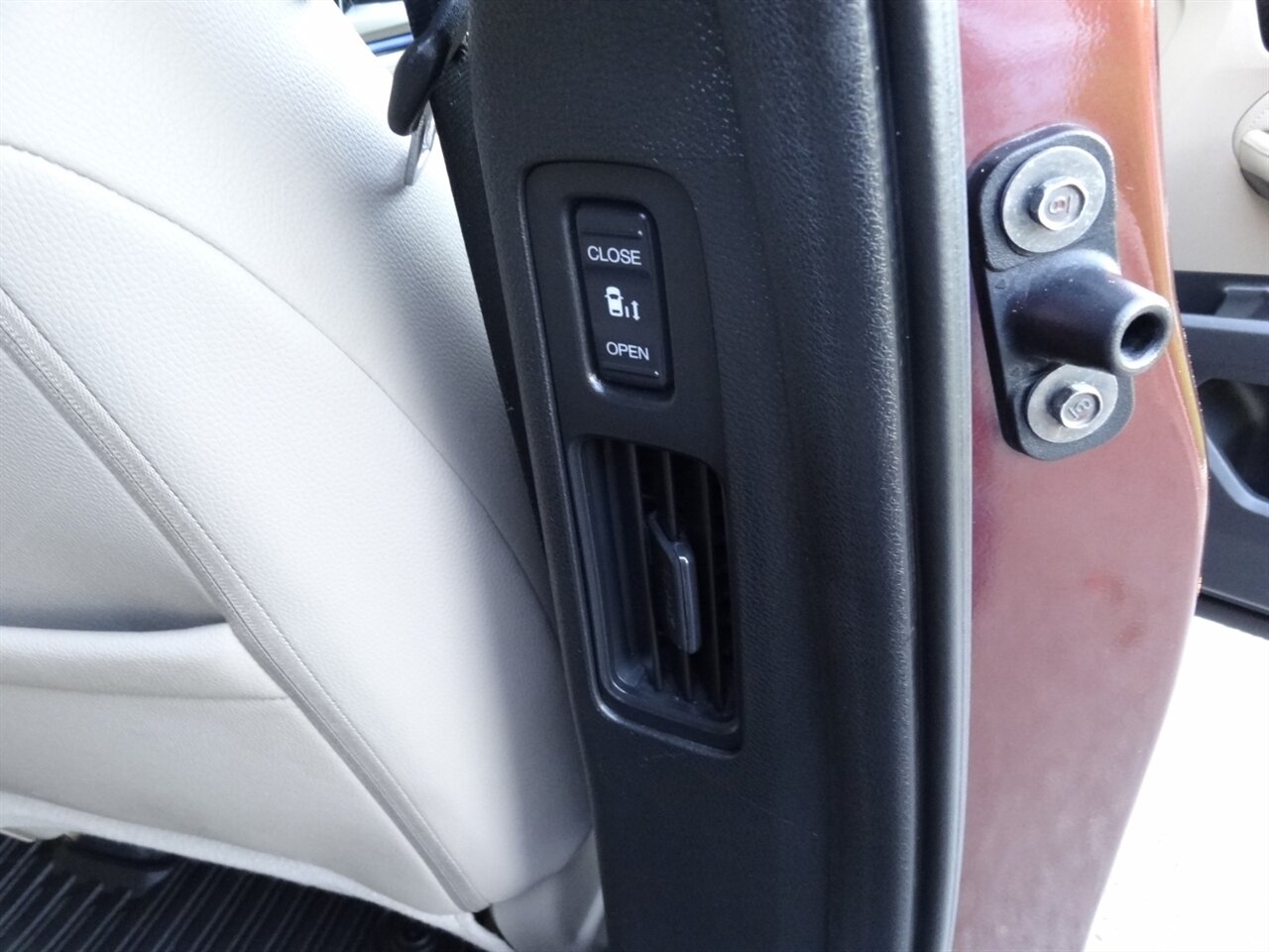 2018 Honda Odyssey Elite  Premium - Photo 46 - Deland, FL 32720