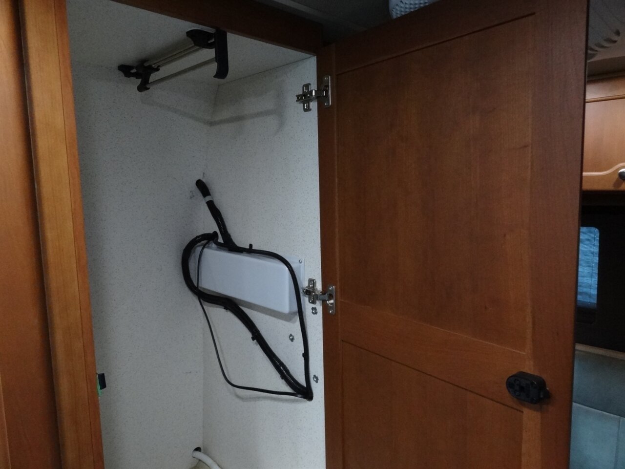 2014 Roadtrek RS ETREK - Photo 71 - Deland, FL 32720