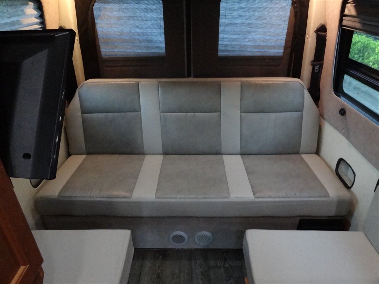 2014 Roadtrek RS ETREK - Photo 70 - Deland, FL 32720