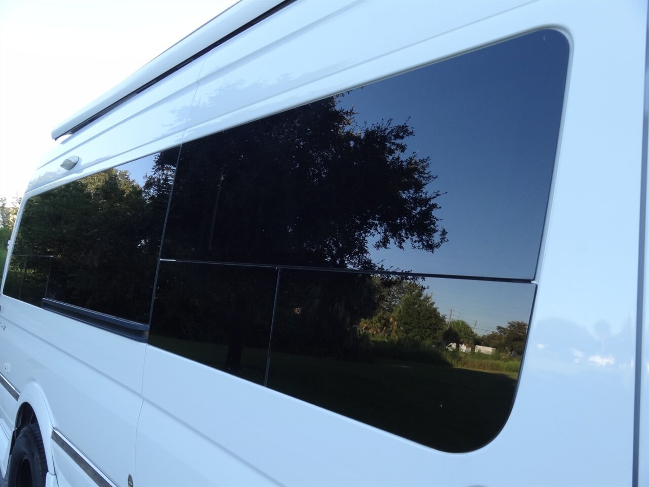 2014 Roadtrek RS ETREK - Photo 18 - Deland, FL 32720