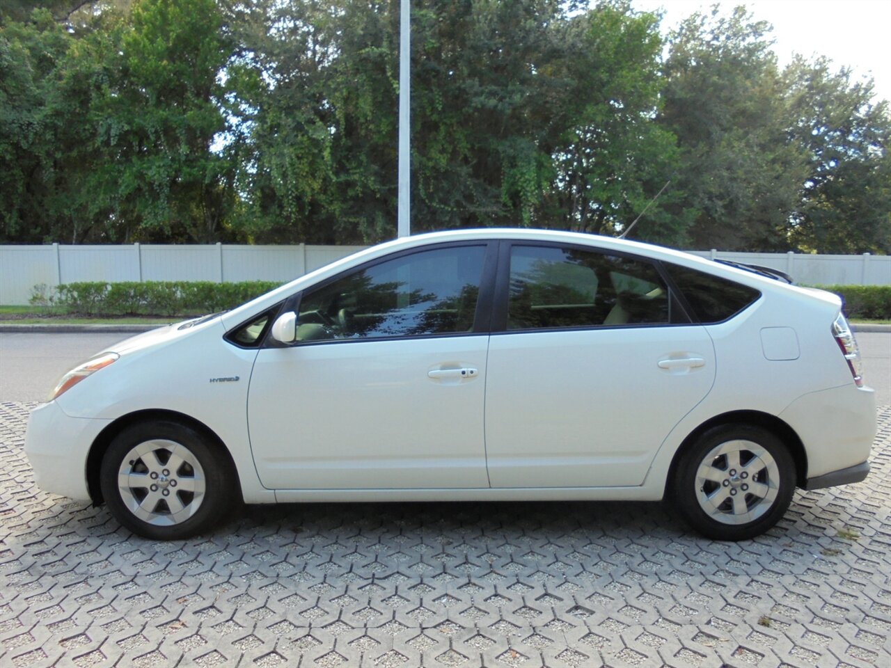 2007 Toyota Prius Hybrid   - Photo 11 - Deland, FL 32720