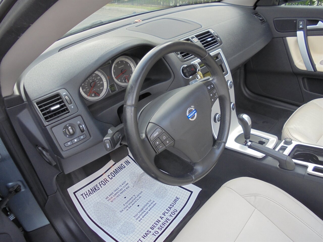 2012 Volvo C70 T5  Premium - Photo 39 - Deland, FL 32720