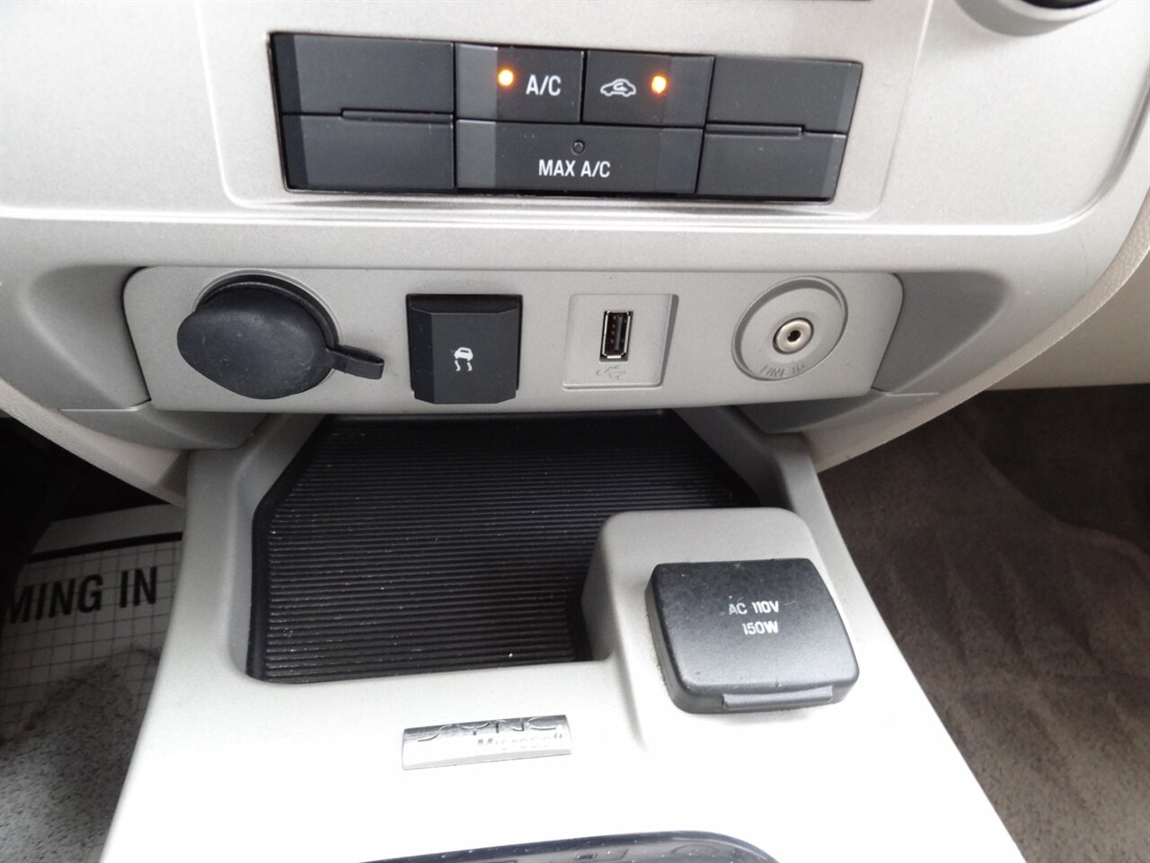2010 Ford Escape Hybrid Premium - Photo 53 - Deland, FL 32720