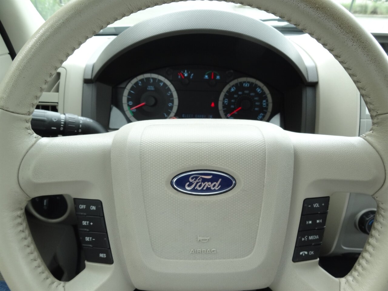 2010 Ford Escape Hybrid Premium - Photo 47 - Deland, FL 32720