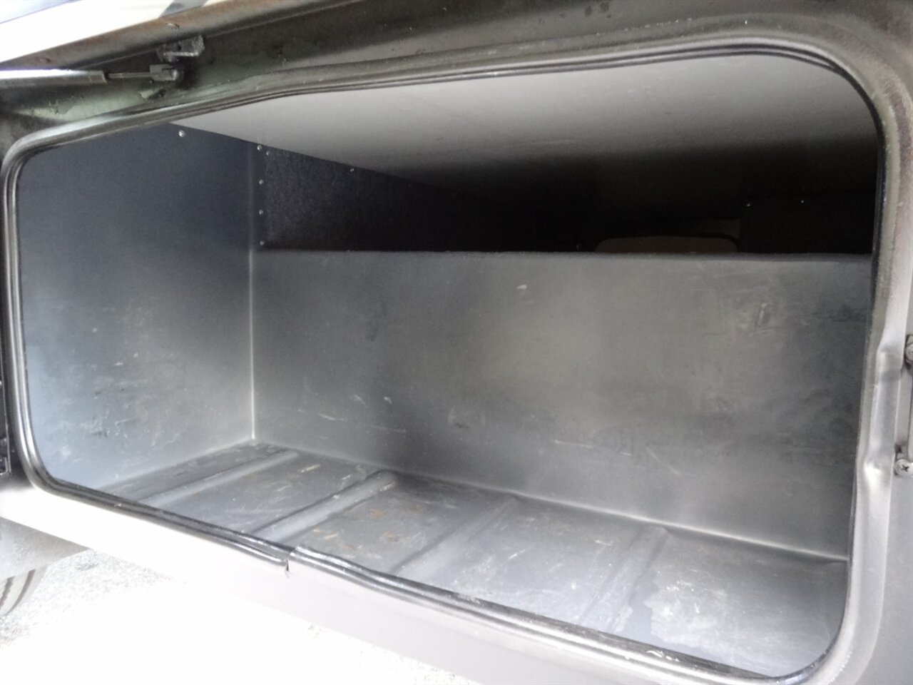 2015 Fleetwood Flair 26D Class A   - Photo 28 - Deland, FL 32720