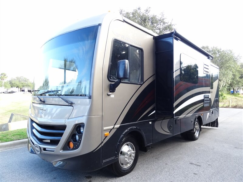 2015 Fleetwood Flair 26D Class A  