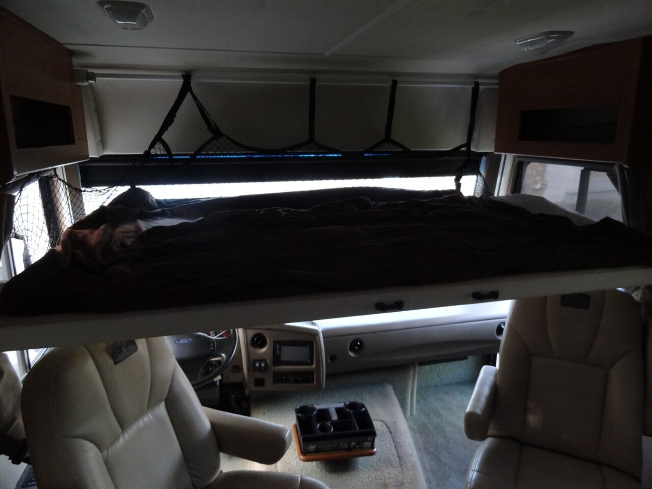 2015 Fleetwood Flair 26D Class A   - Photo 67 - Deland, FL 32720