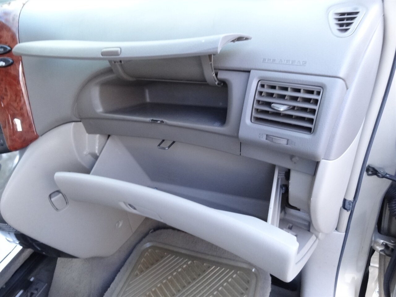 2004 Toyota Sienna XLE 7 Passenger - Photo 56 - Deland, FL 32720