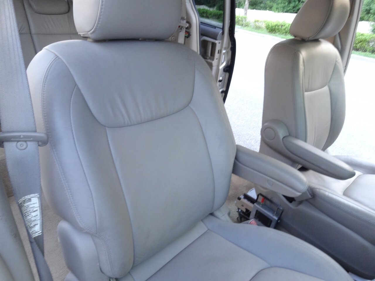 2004 Toyota Sienna XLE 7 Passenger - Photo 52 - Deland, FL 32720