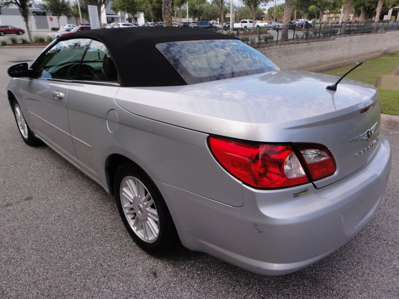 2008 Chrysler Sebring Touring  Convertible - Photo 8 - Deland, FL 32720