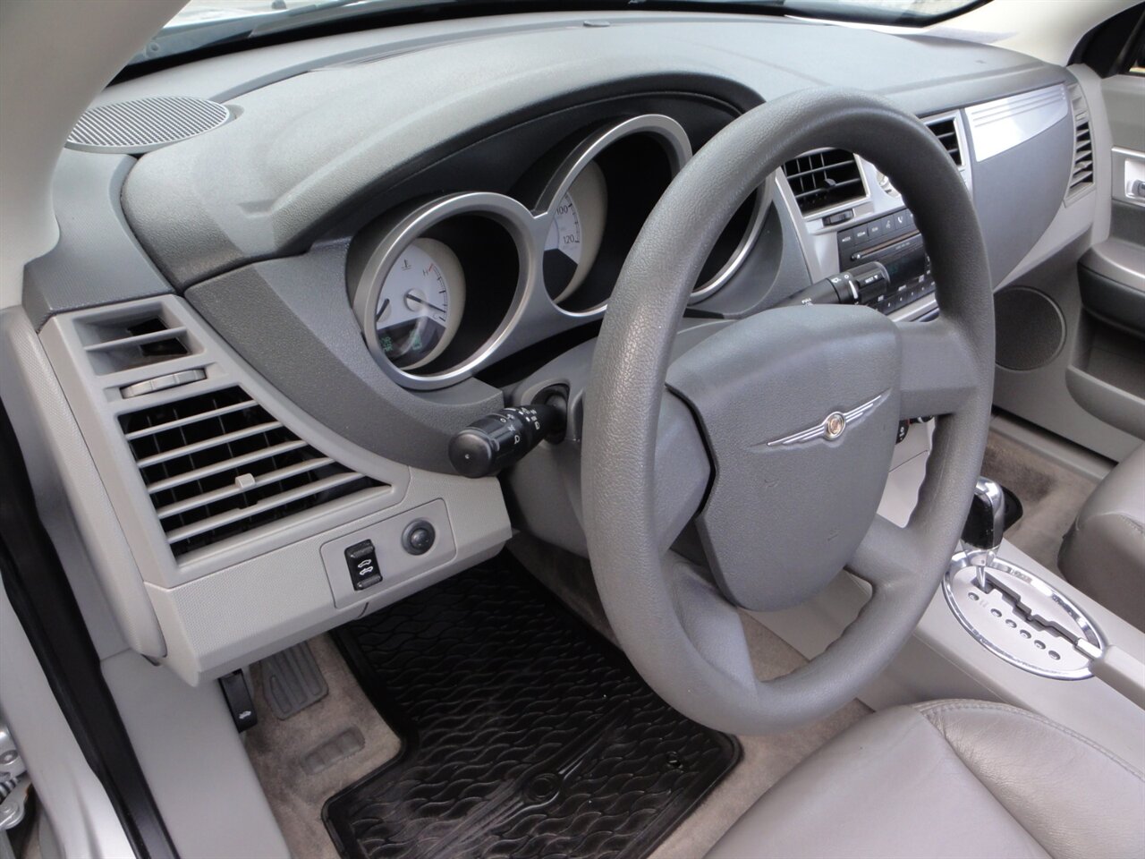 2008 Chrysler Sebring Touring  Convertible - Photo 36 - Deland, FL 32720