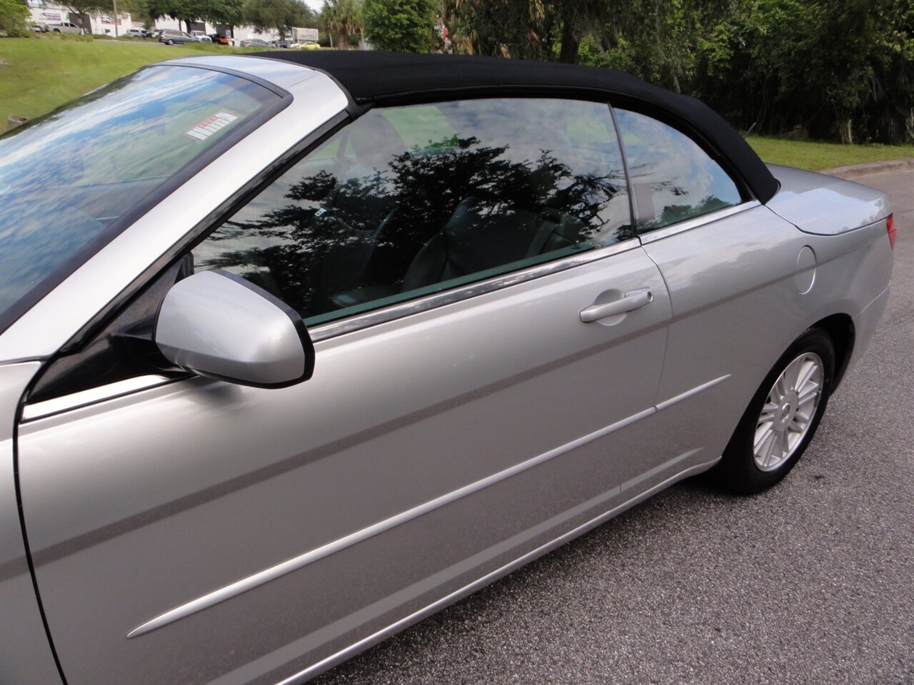 2008 Chrysler Sebring Touring  Convertible - Photo 15 - Deland, FL 32720