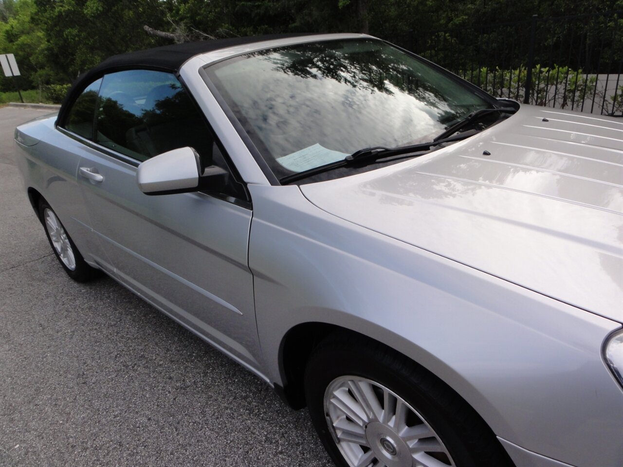 2008 Chrysler Sebring Touring  Convertible - Photo 12 - Deland, FL 32720