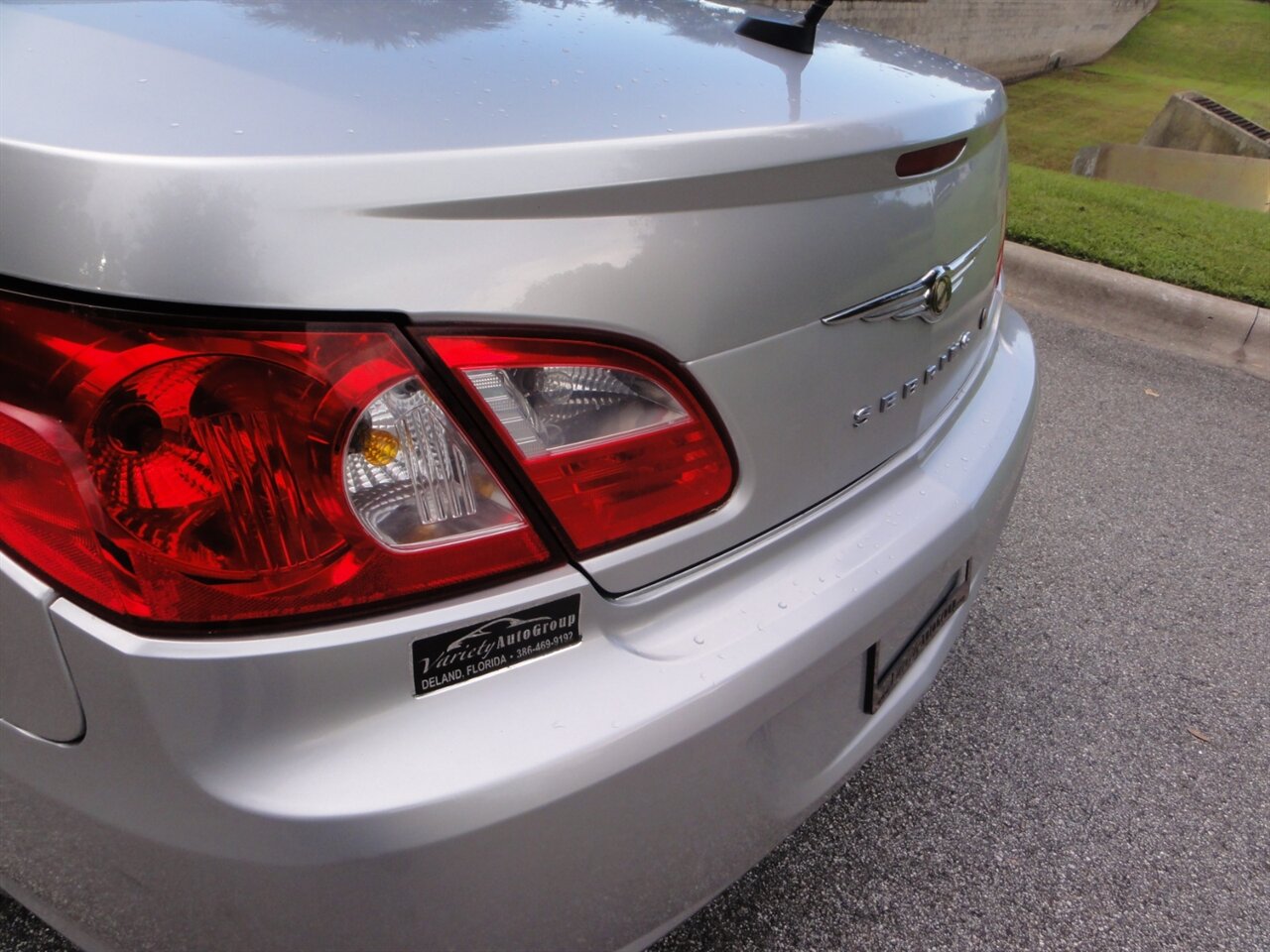 2008 Chrysler Sebring Limited - Photo 28 - Deland, FL 32720