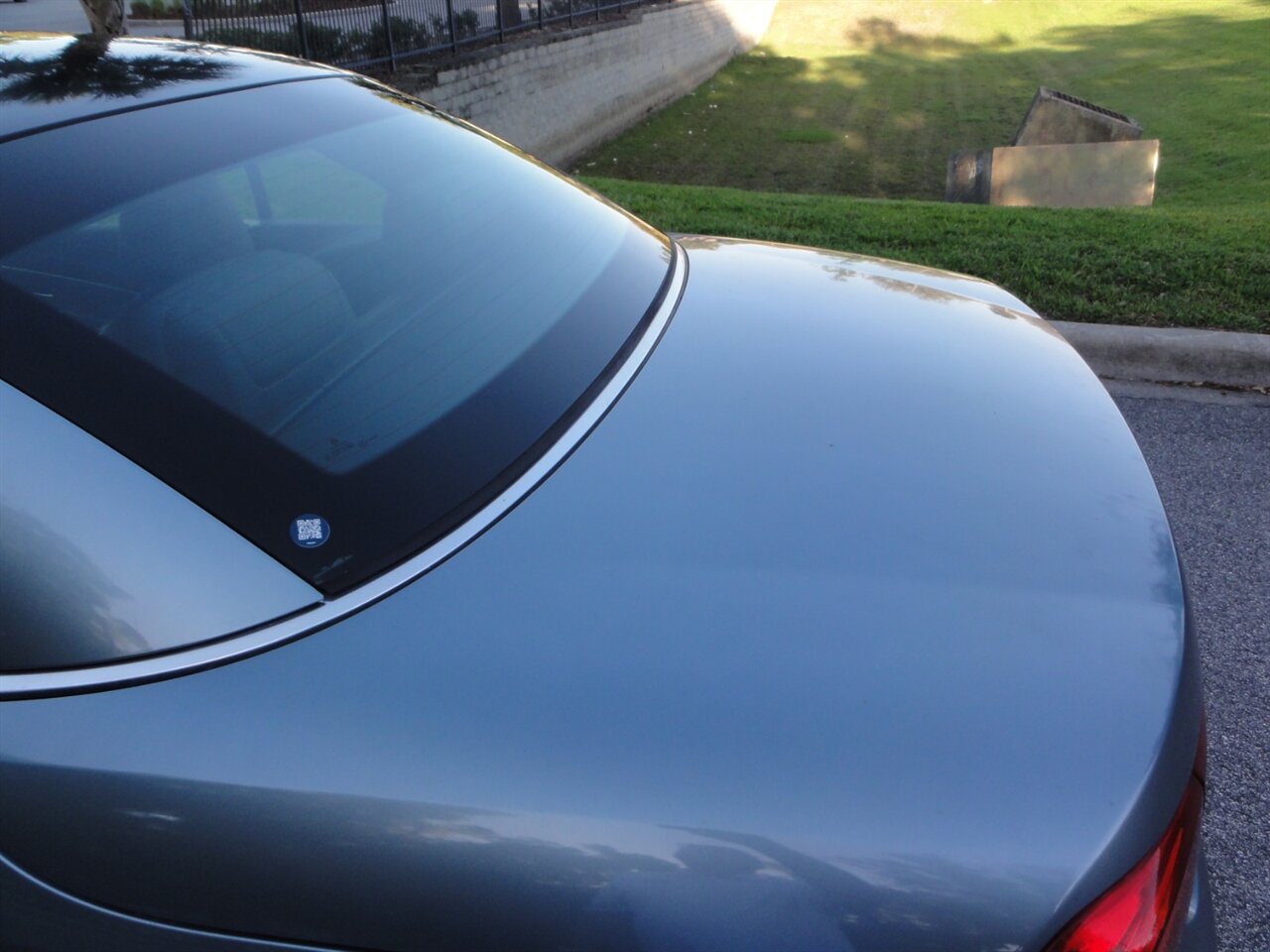 2012 Volkswagen Eos Komfort SULEV  Premium hard top convertible - Photo 28 - Deland, FL 32720