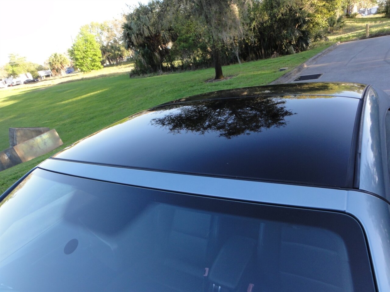 2012 Volkswagen Eos Komfort SULEV  Premium hard top convertible - Photo 27 - Deland, FL 32720