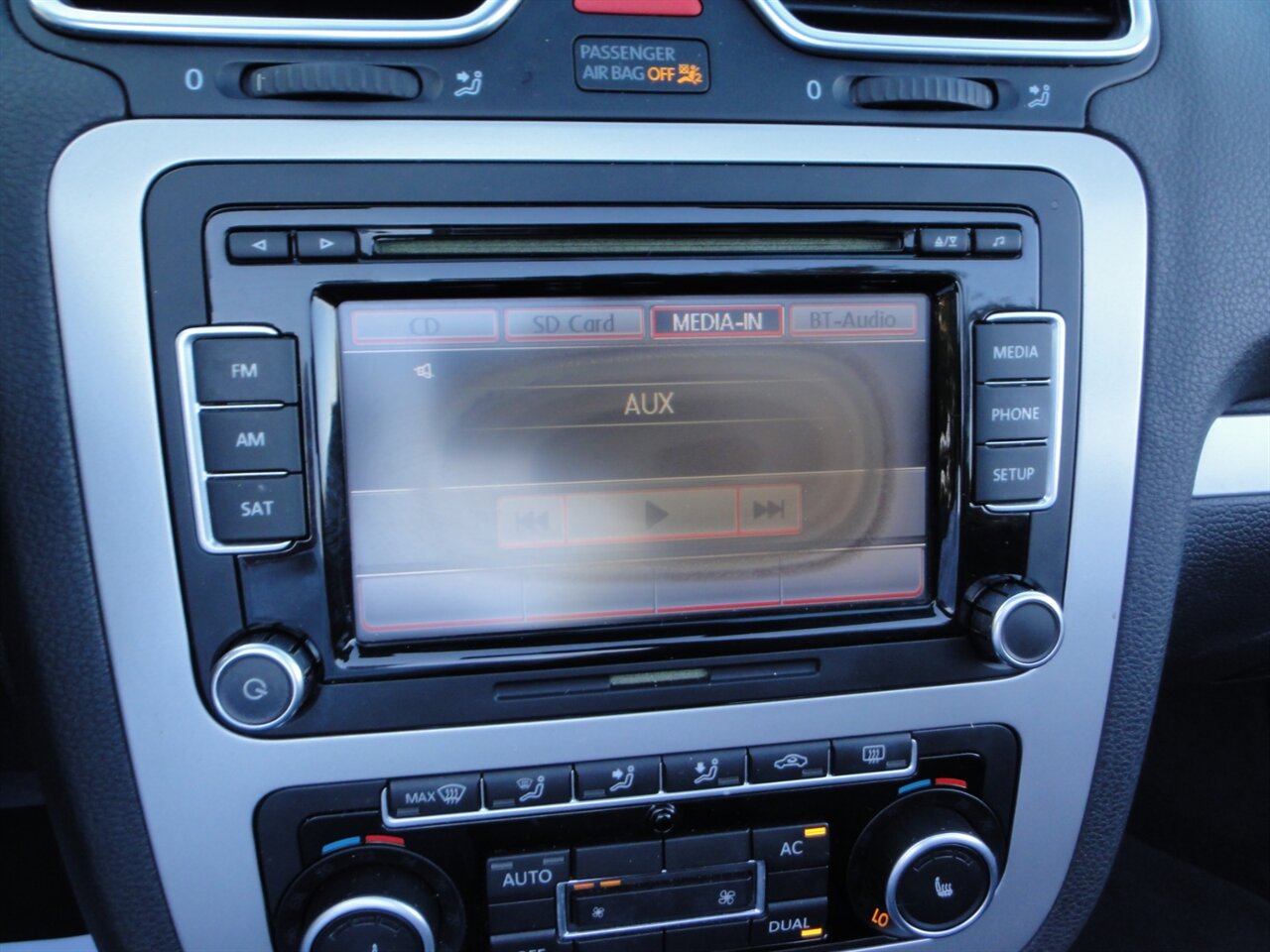 2012 Volkswagen Eos Komfort SULEV  Premium hard top convertible - Photo 54 - Deland, FL 32720