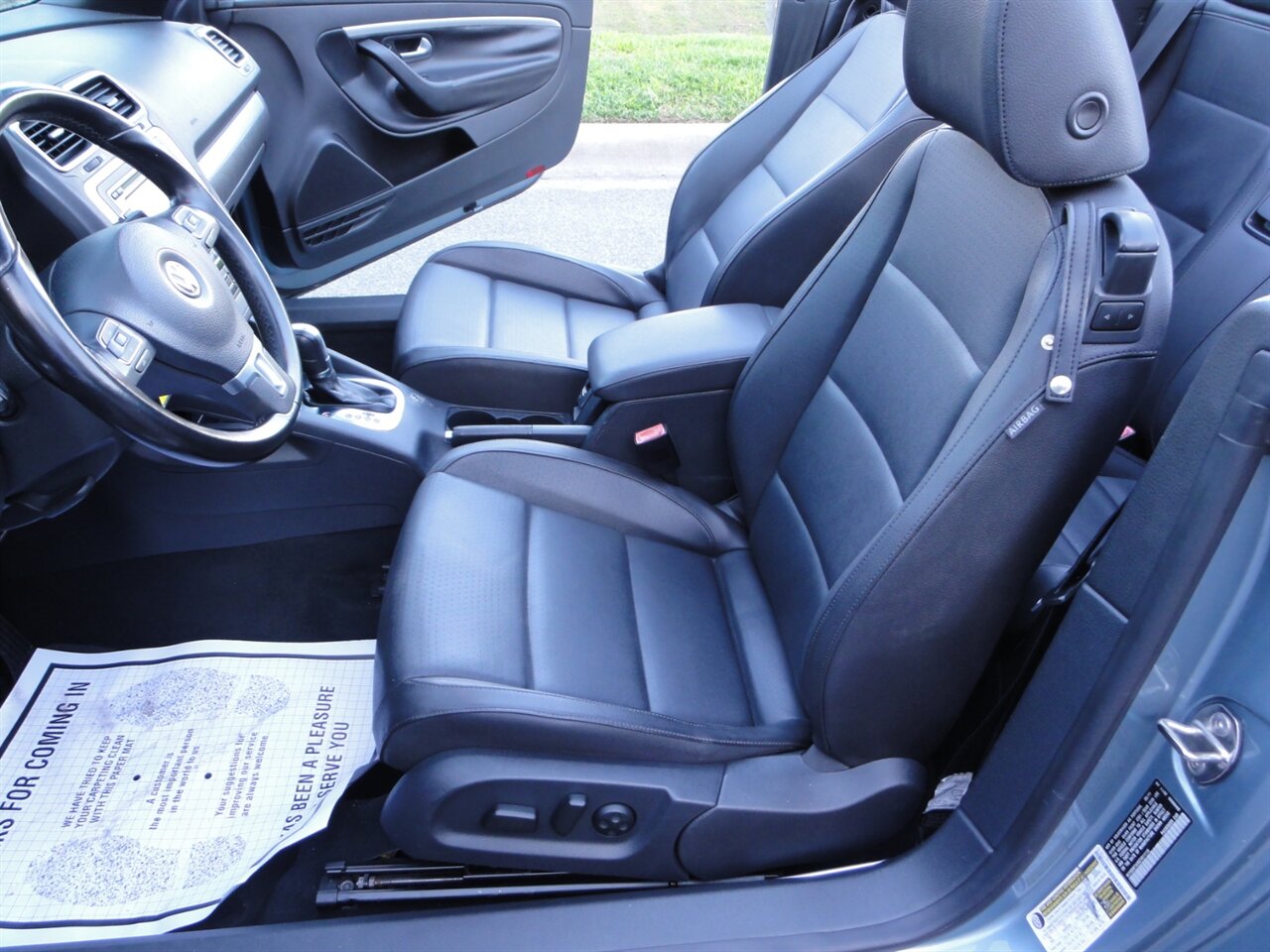 2012 Volkswagen Eos Komfort SULEV  Premium hard top convertible - Photo 39 - Deland, FL 32720