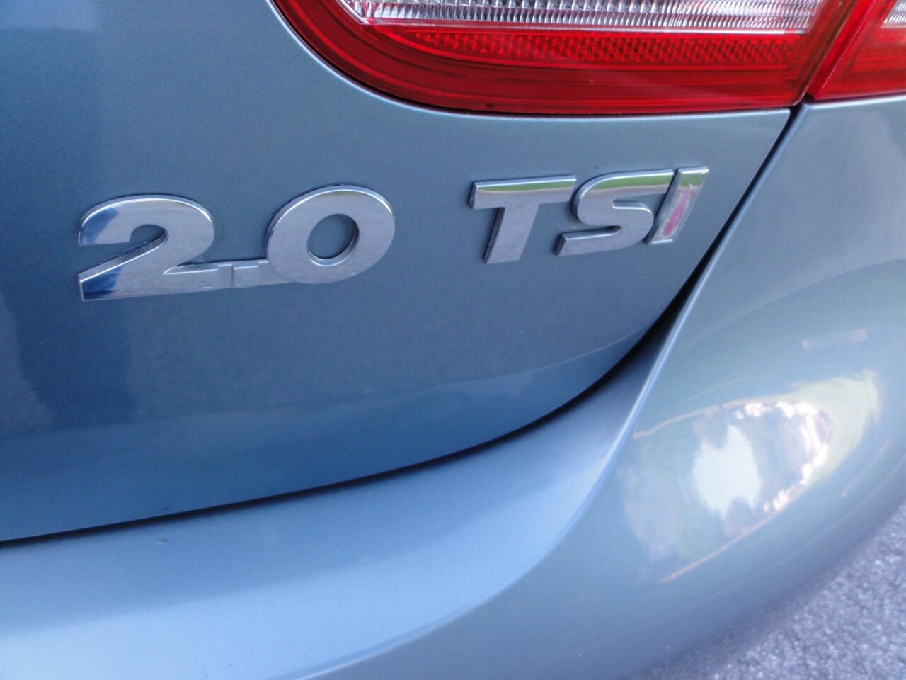 2012 Volkswagen Eos Komfort SULEV  Premium hard top convertible - Photo 31 - Deland, FL 32720