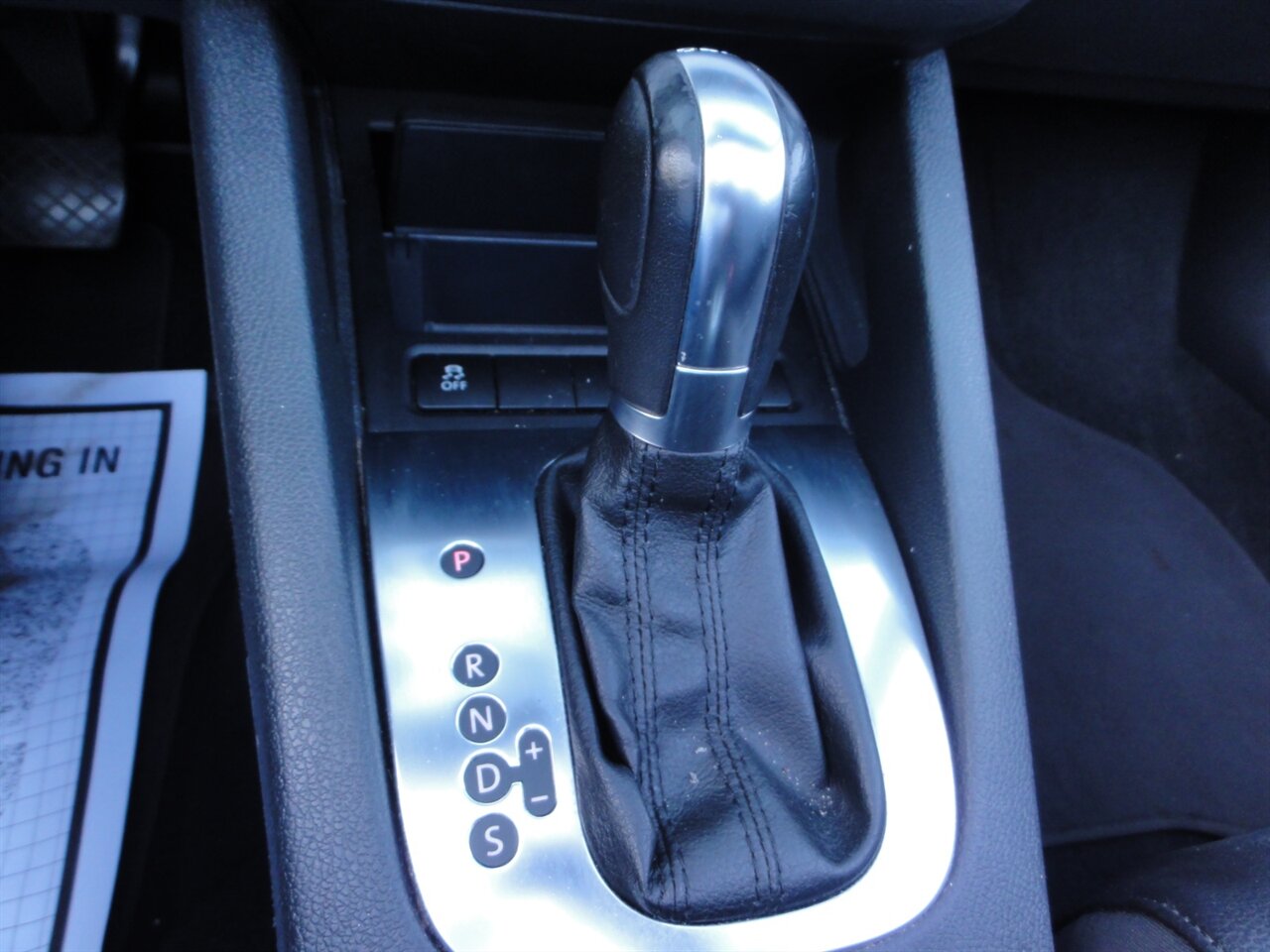 2012 Volkswagen Eos Komfort SULEV  Premium hard top convertible - Photo 56 - Deland, FL 32720