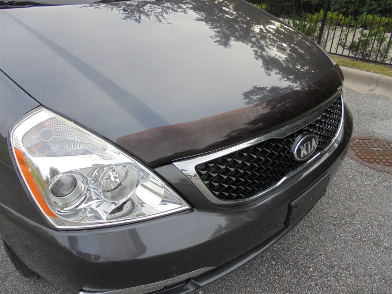 2014 Kia Sedona EX  Premium - Photo 8 - Deland, FL 32720