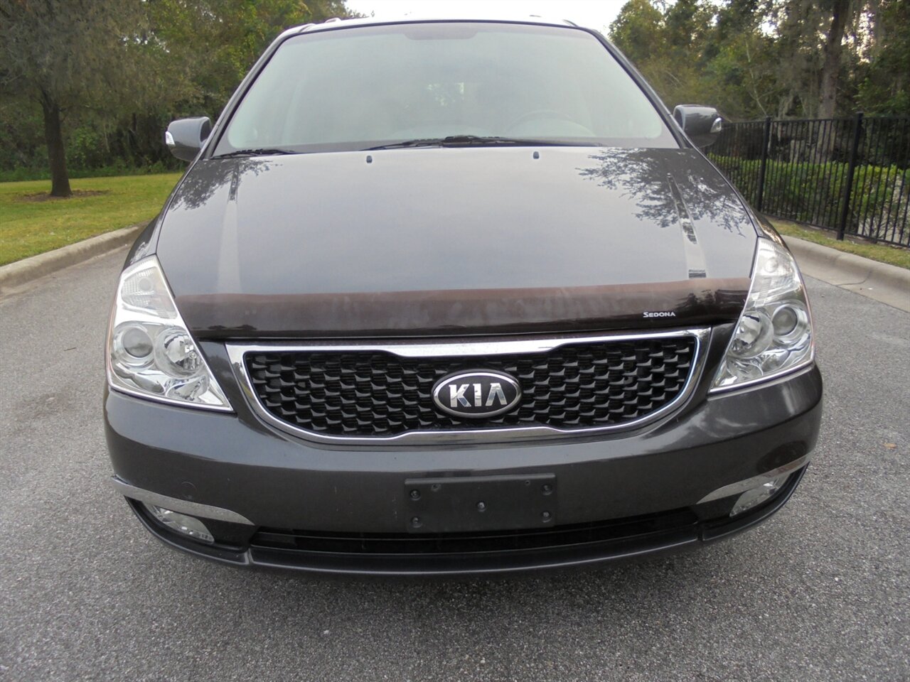 2014 Kia Sedona EX  Premium - Photo 5 - Deland, FL 32720