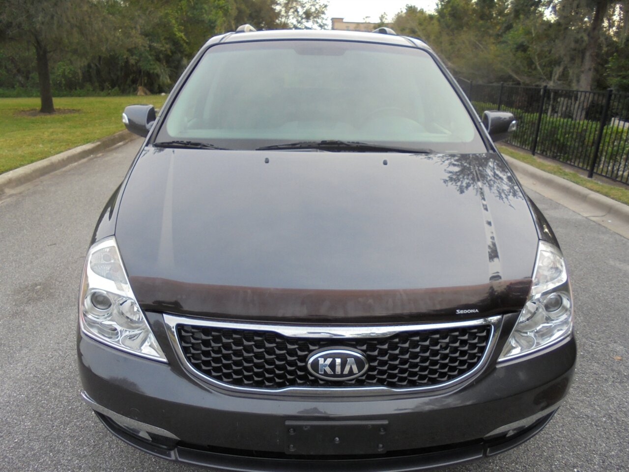 2014 Kia Sedona EX  Premium - Photo 6 - Deland, FL 32720