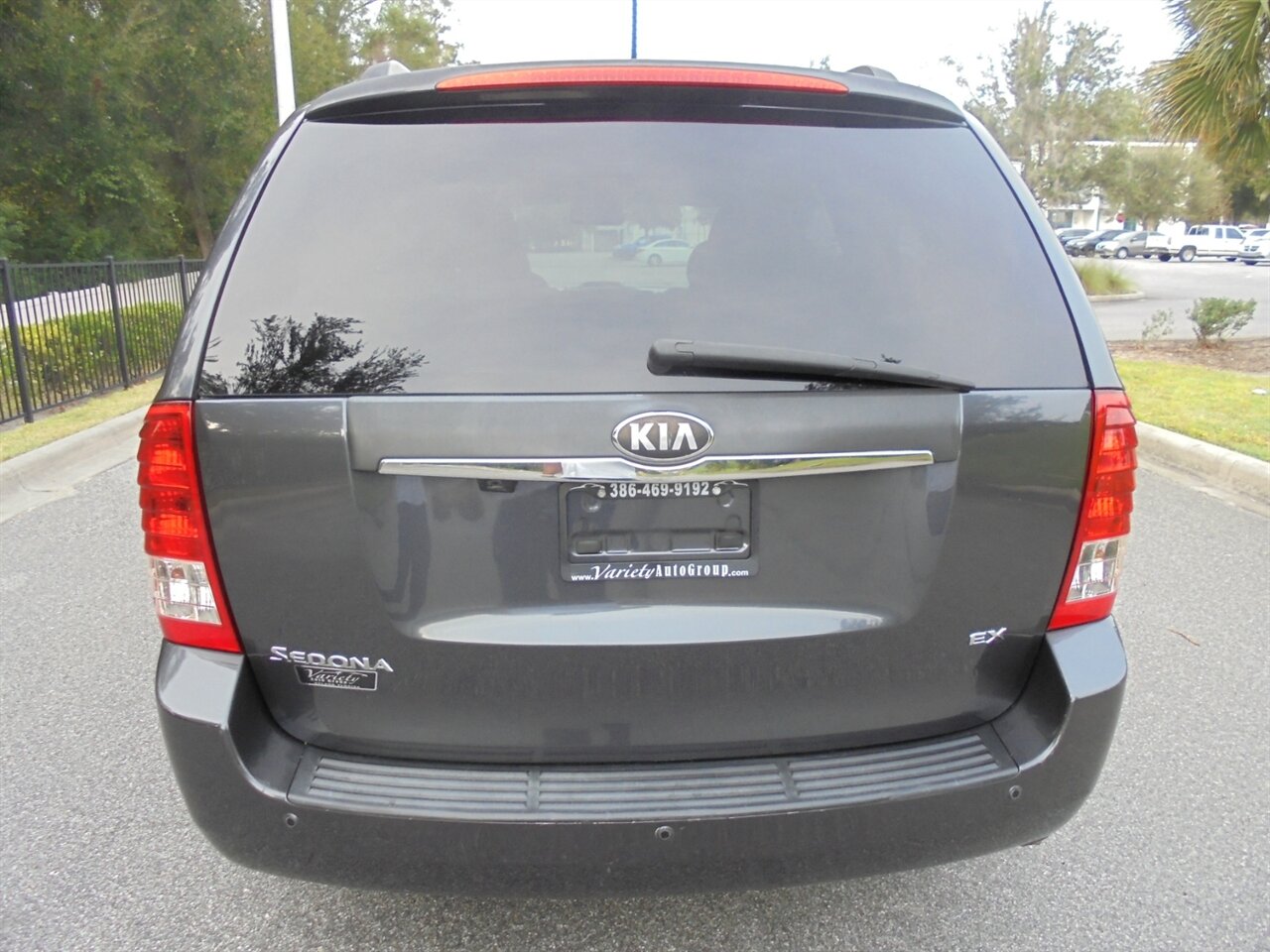 2014 Kia Sedona EX  Premium - Photo 15 - Deland, FL 32720