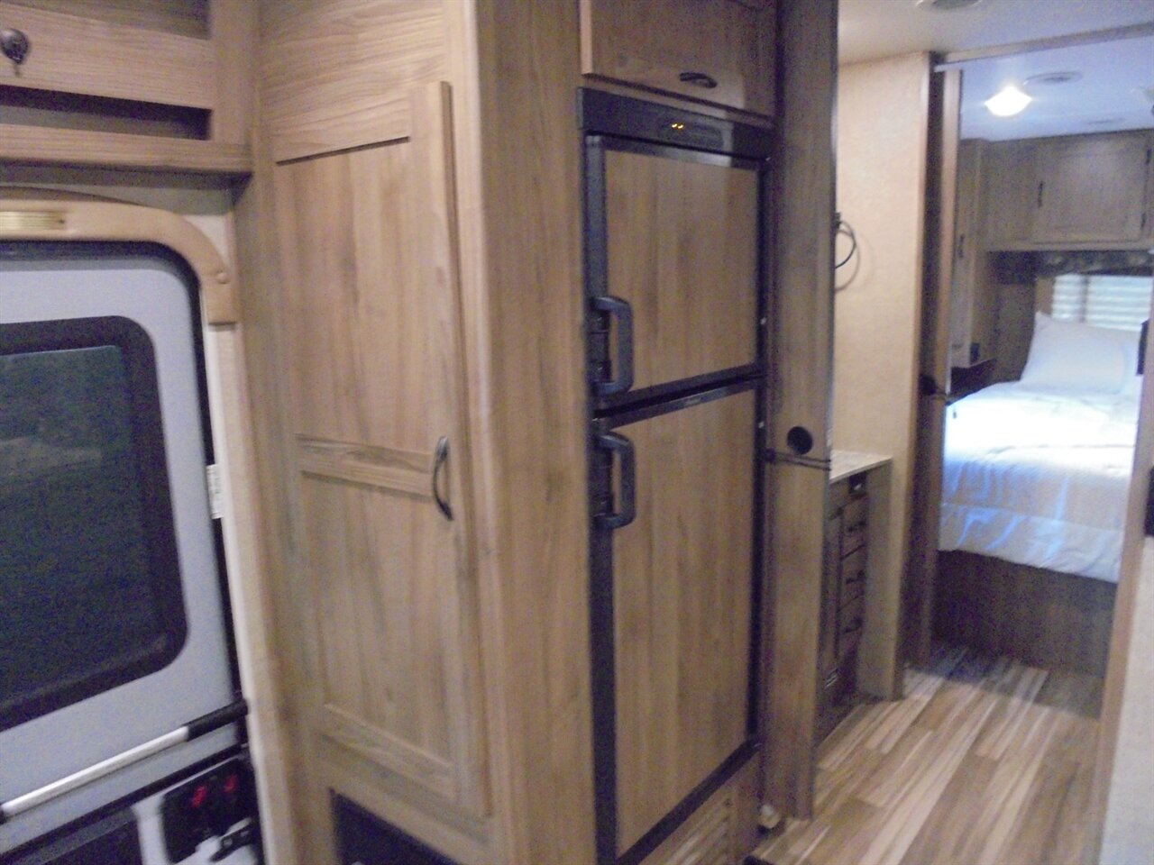 2016 Coachmen Freelander 29KS   - Photo 64 - Deland, FL 32720