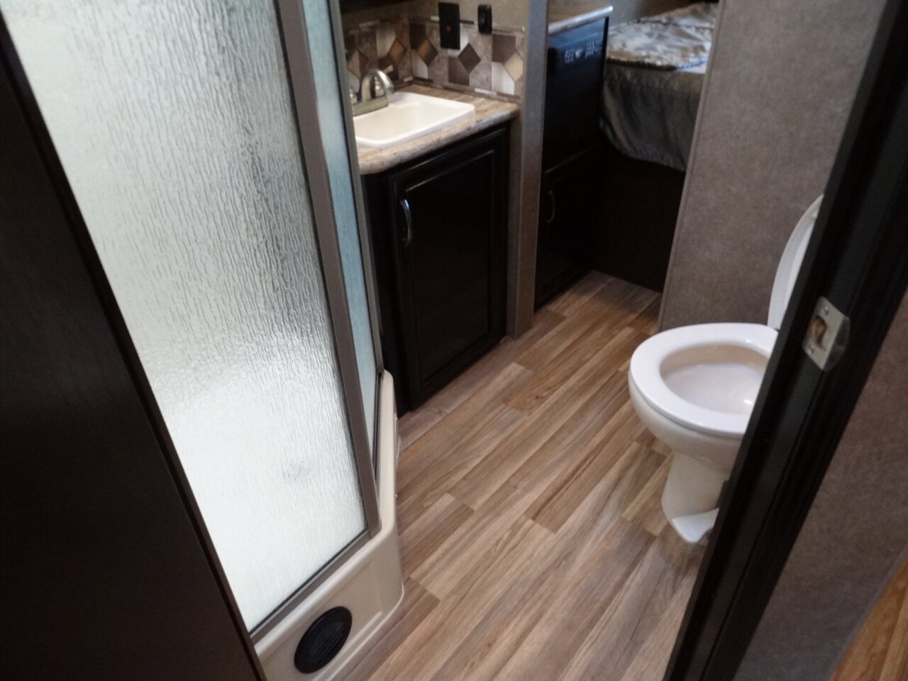 2017 Thor Quantum LF31   - Photo 65 - Deland, FL 32720