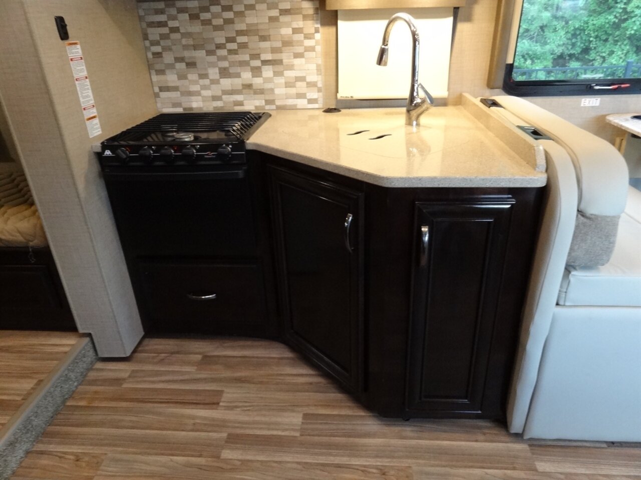 2017 Thor Quantum LF31   - Photo 57 - Deland, FL 32720