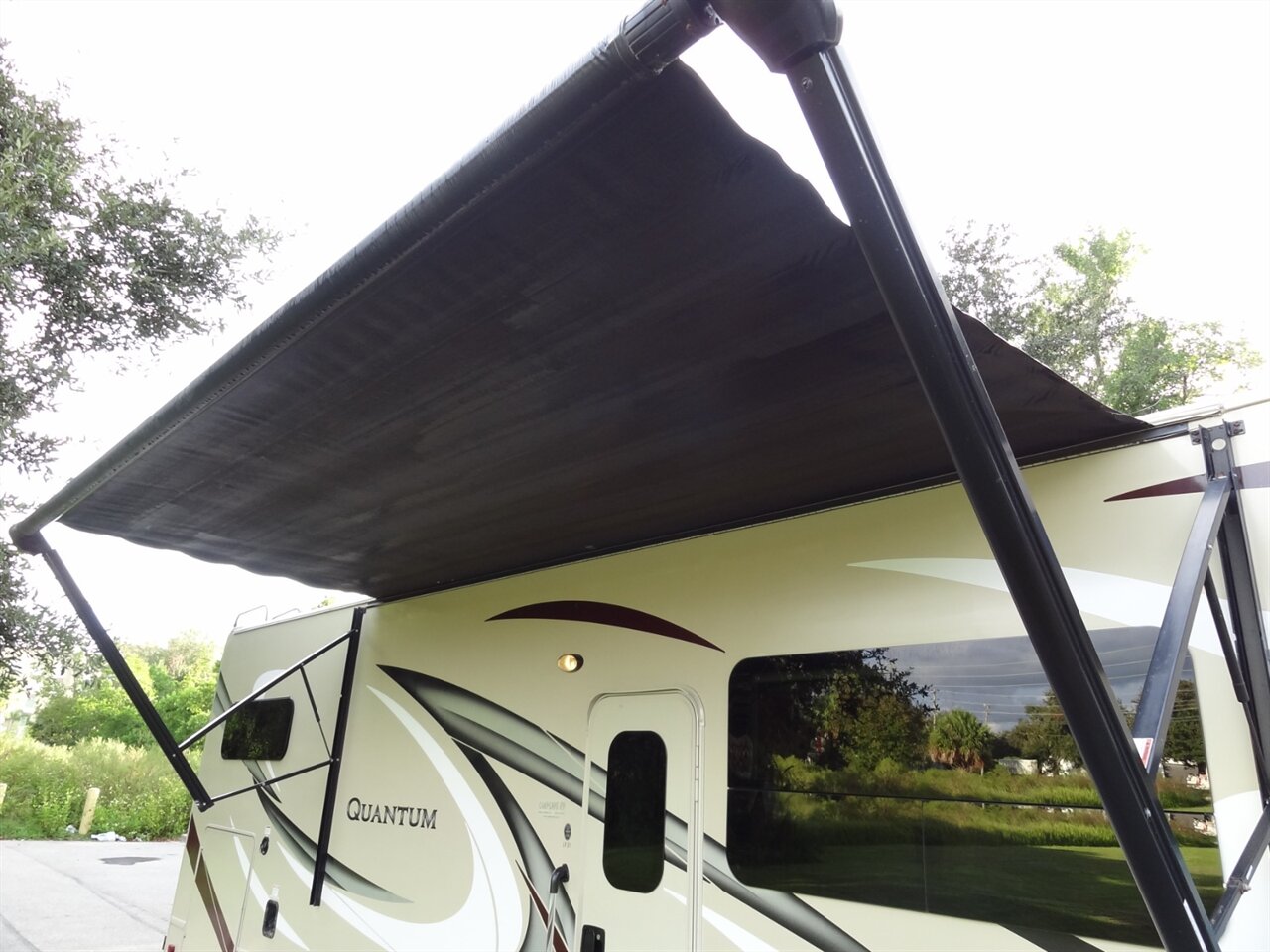 2017 Thor Quantum LF31   - Photo 38 - Deland, FL 32720