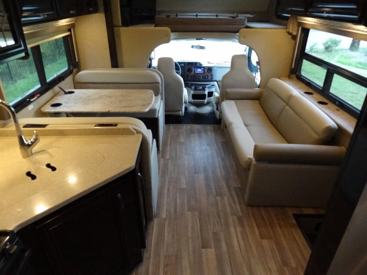 2017 Thor Quantum LF31   - Photo 82 - Deland, FL 32720