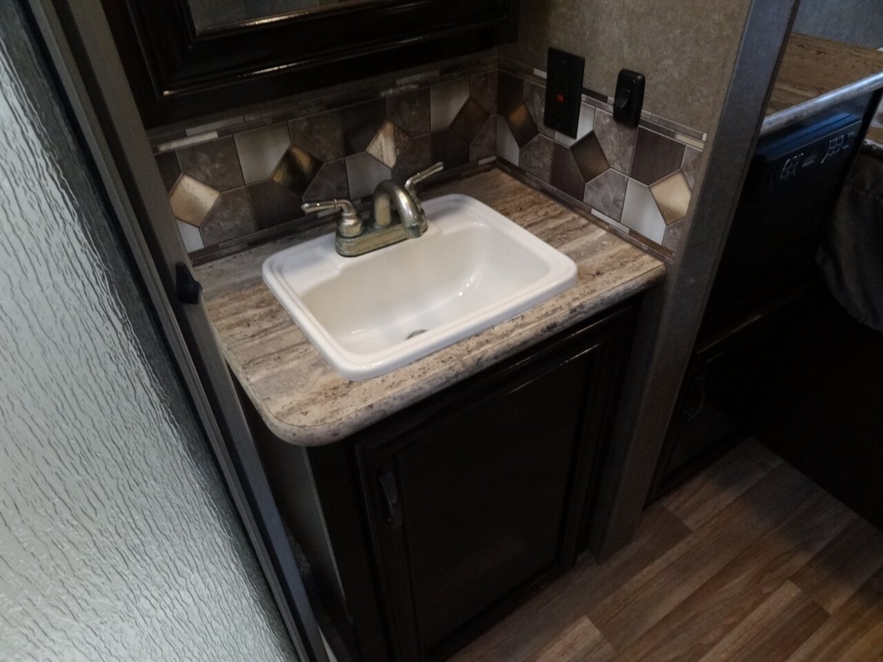 2017 Thor Quantum LF31   - Photo 67 - Deland, FL 32720