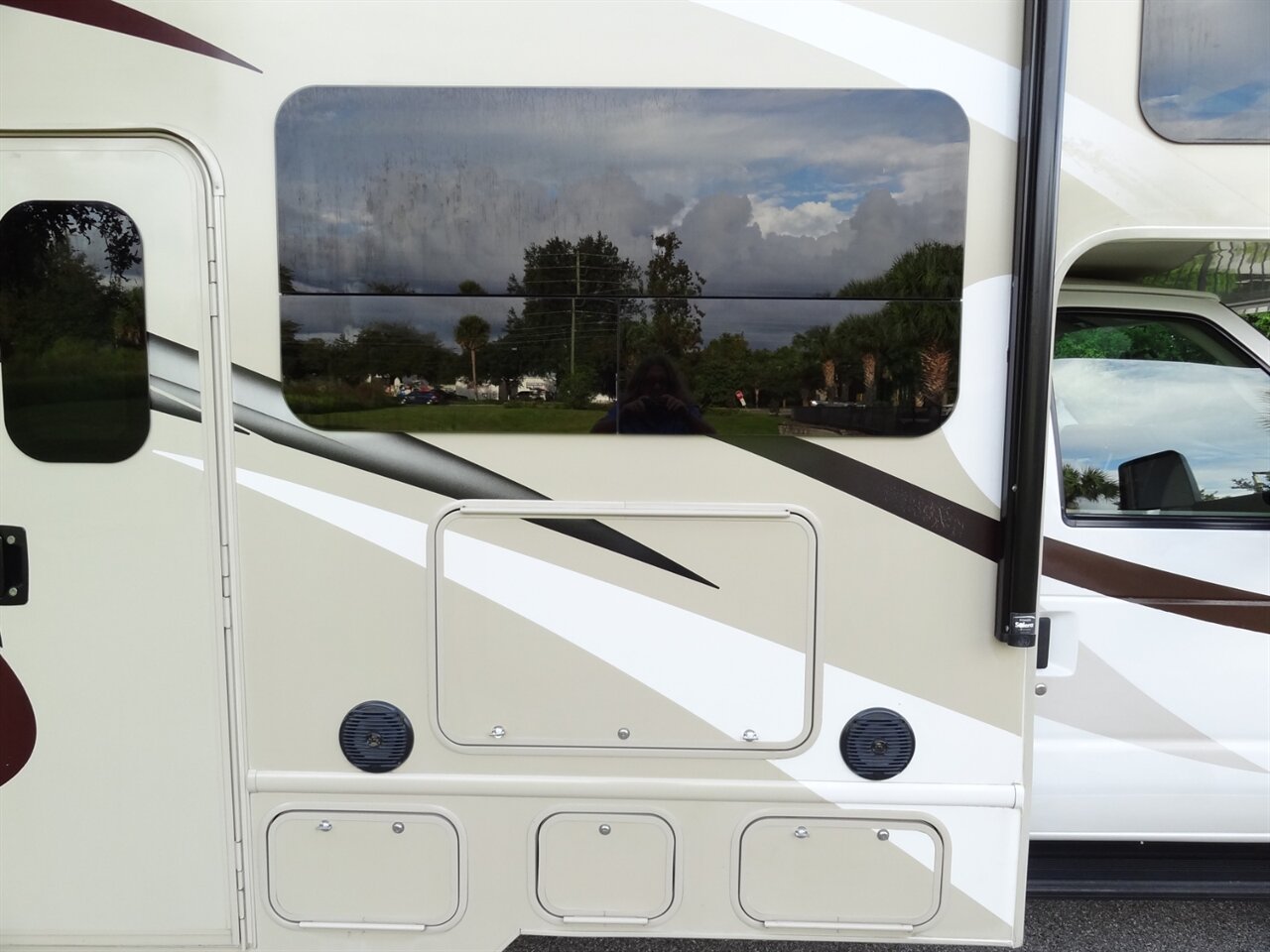 2017 Thor Quantum LF31   - Photo 22 - Deland, FL 32720