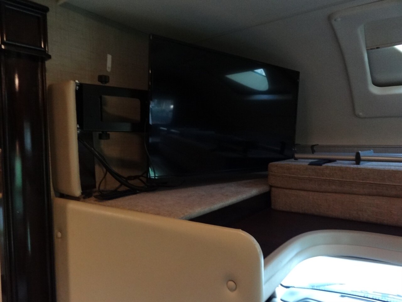 2017 Thor Quantum LF31   - Photo 89 - Deland, FL 32720