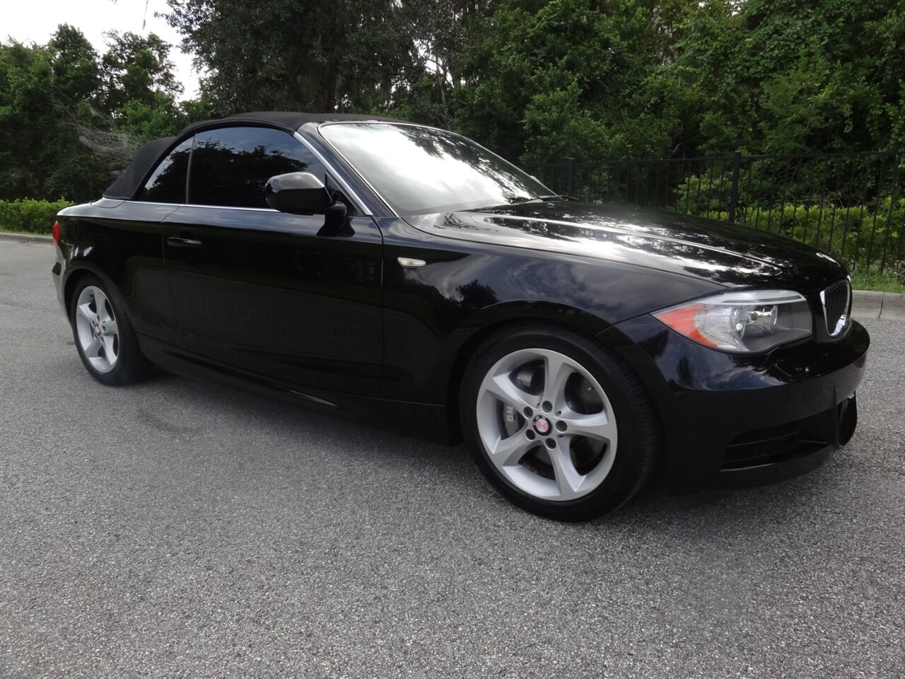 2013 BMW 135i  Convertible - Photo 5 - Deland, FL 32720