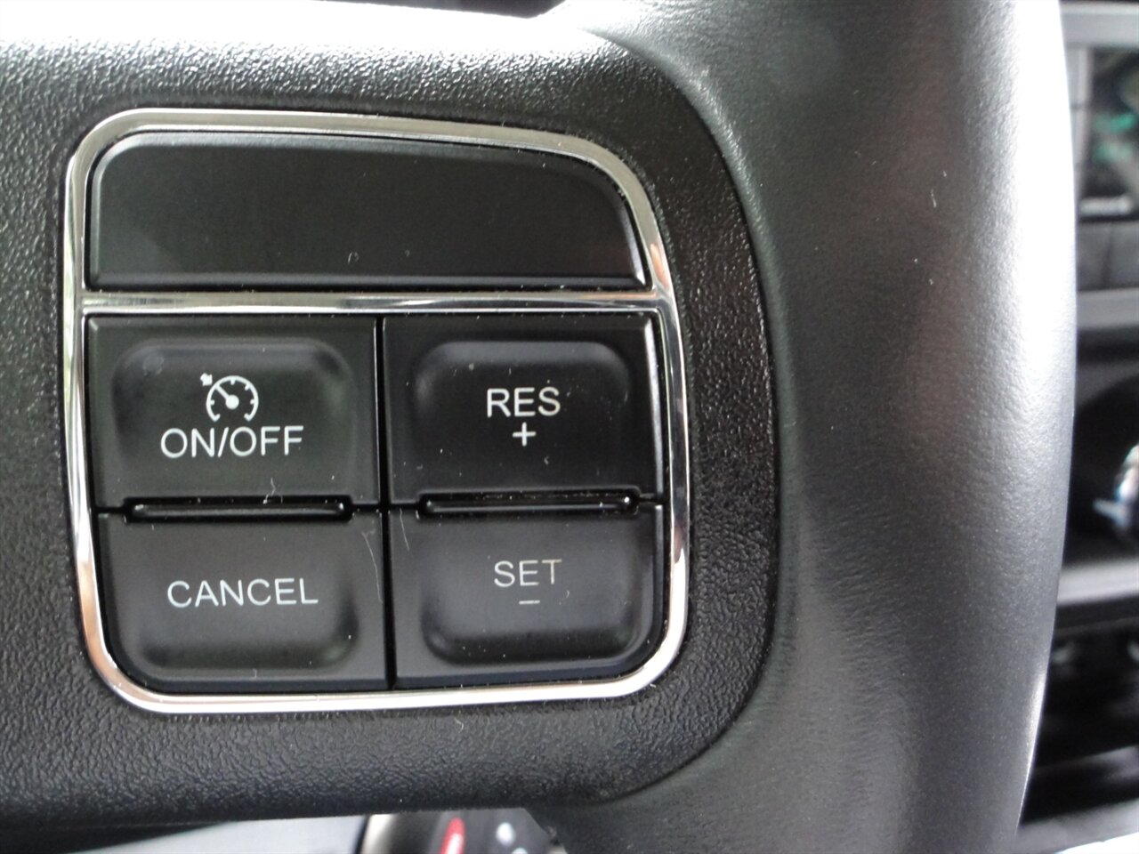 2014 Jeep Patriot Latitude 4x4 - Photo 53 - Deland, FL 32720