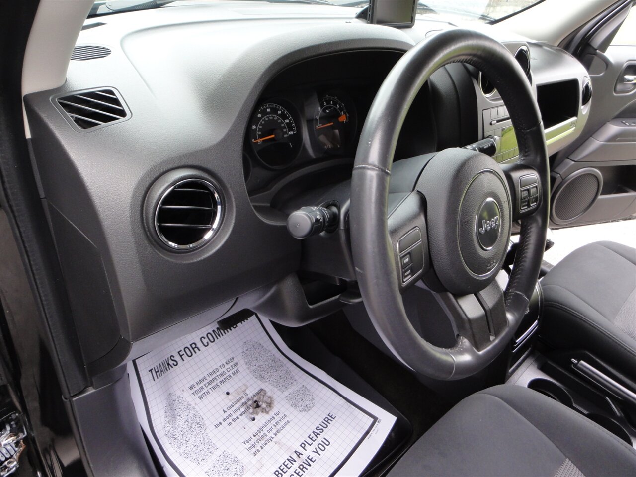 2014 Jeep Patriot Latitude 4x4 - Photo 33 - Deland, FL 32720