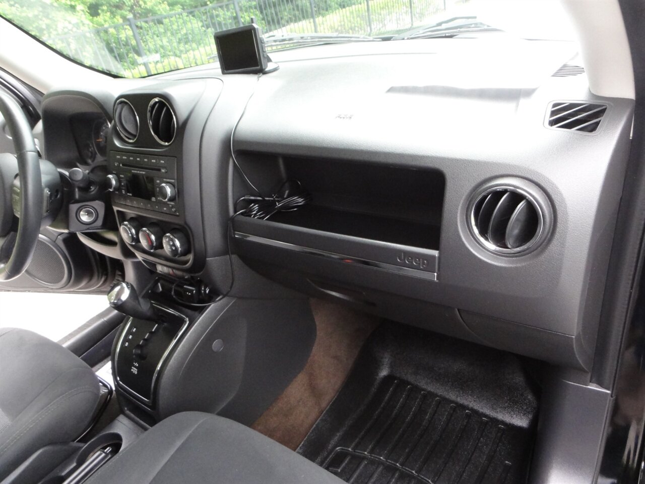 2014 Jeep Patriot Latitude 4x4 - Photo 48 - Deland, FL 32720