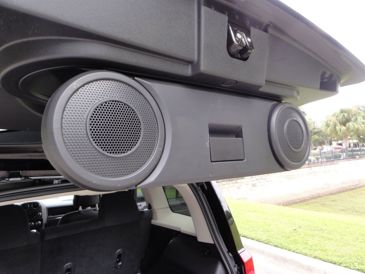 2014 Jeep Patriot Latitude 4x4 - Photo 41 - Deland, FL 32720