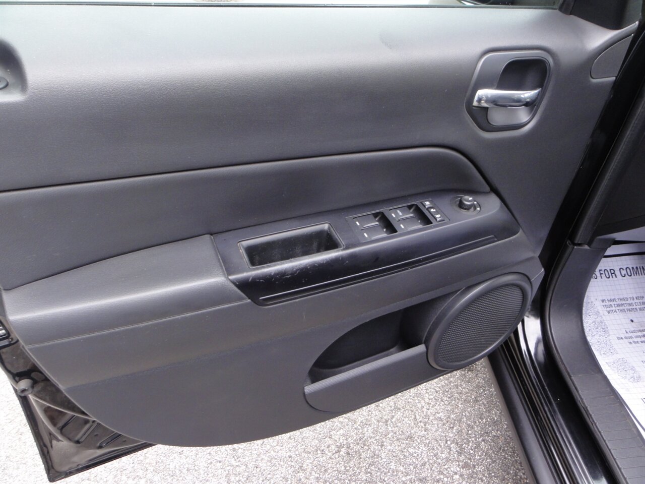 2014 Jeep Patriot Latitude 4x4 - Photo 32 - Deland, FL 32720