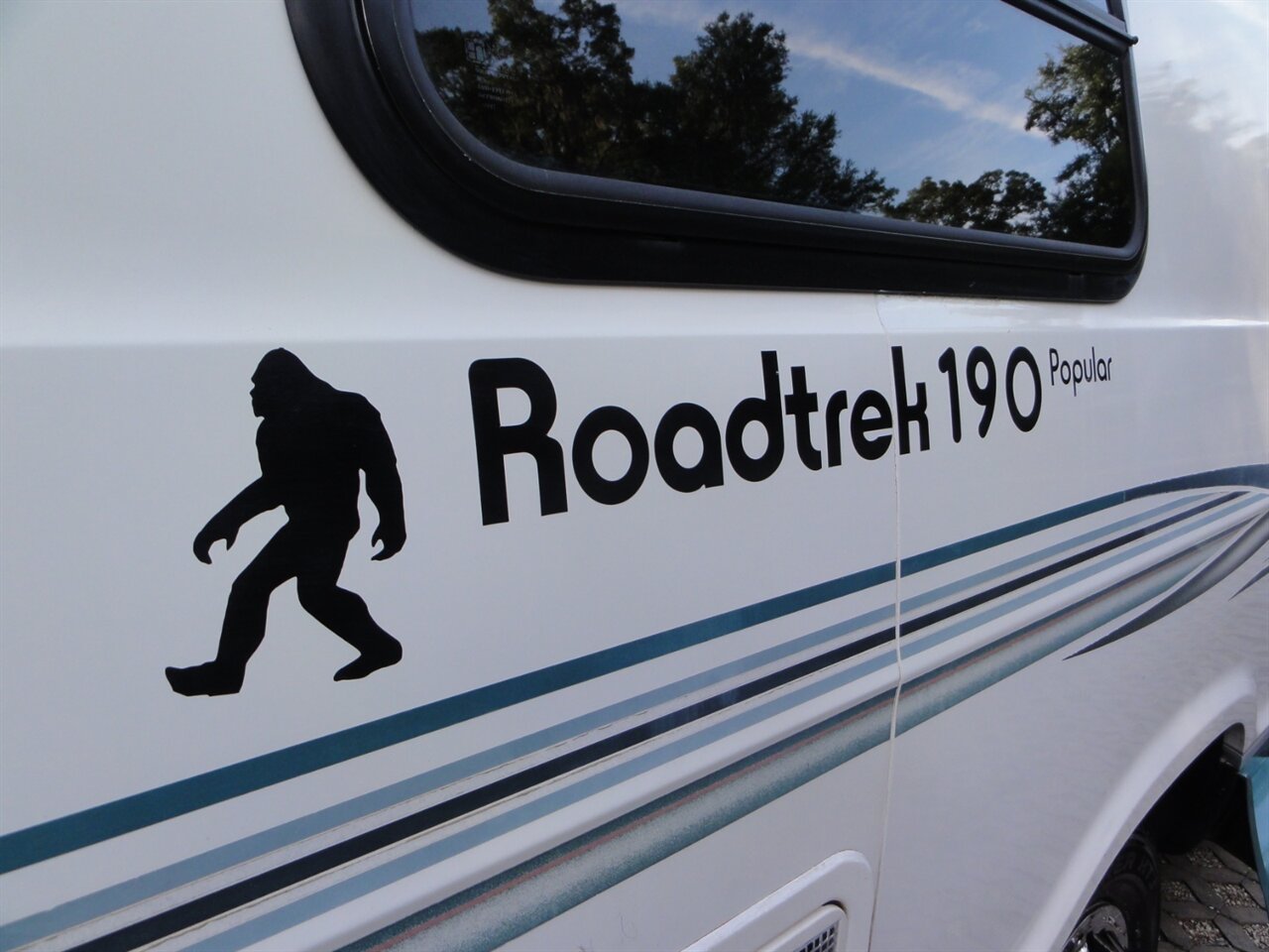 1997 Dodge Ram Van 3500 ROADTREK MH - Photo 23 - Deland, FL 32720