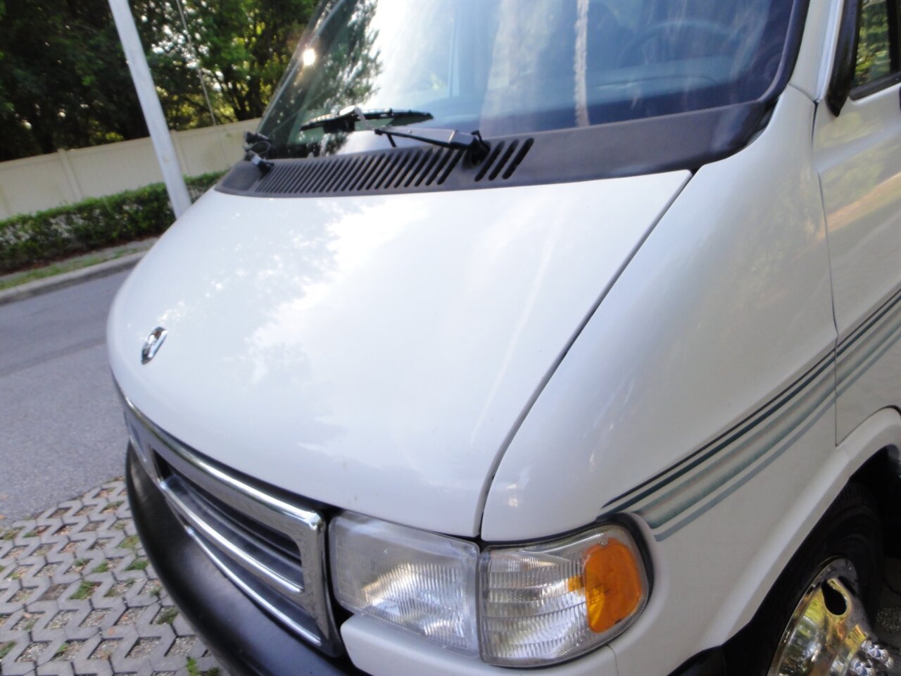 1997 Dodge Ram Van 3500 ROADTREK MH - Photo 19 - Deland, FL 32720