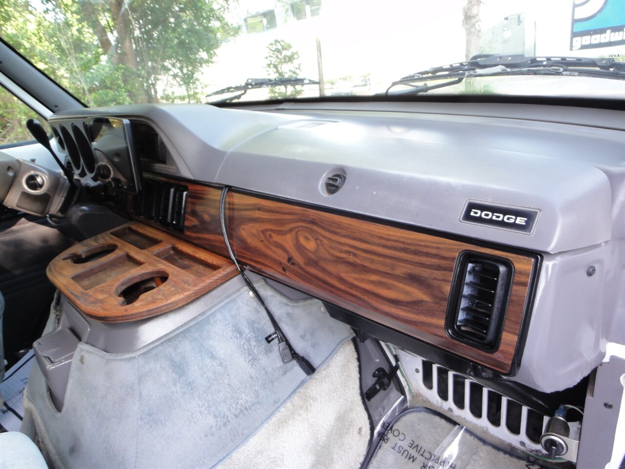 1997 Dodge Ram Van 3500 ROADTREK MH - Photo 82 - Deland, FL 32720